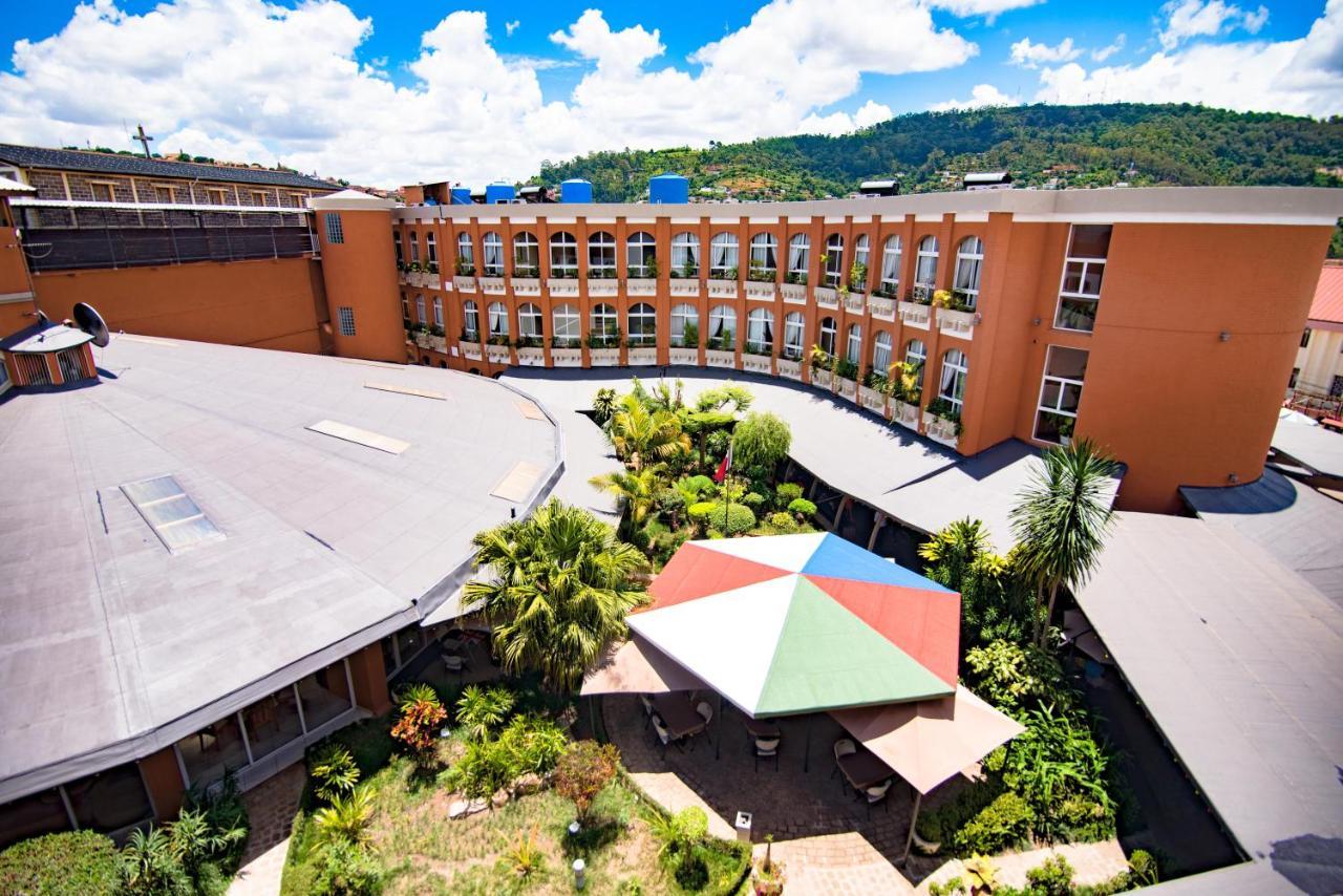 Zomatel Hotel Fianarantsoa Exterior photo